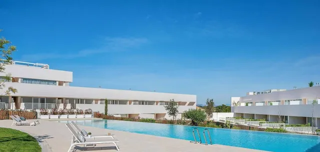 FANTASTICO BUNGALOW FRENTE A LA LAGUNA ROSA EN TORREVIEJA A ESTRENAR — 24