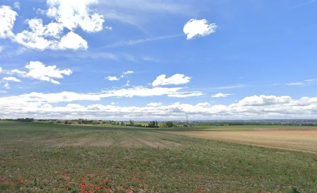 Urbis te ofrece una parcela en venta en el sector El Pilar, Salamanca. — 4