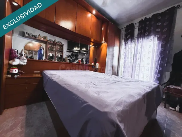 Tu nueva vida empieza con una  casa con espacio — 15