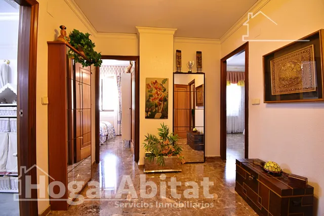 PRECIOSA CASA CON TERRAZA Y GARAJE EN ENTORNO NATURAL — 44
