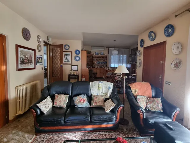 Chalet 6 habitaciones 265m² en venta - Madrigal — 41