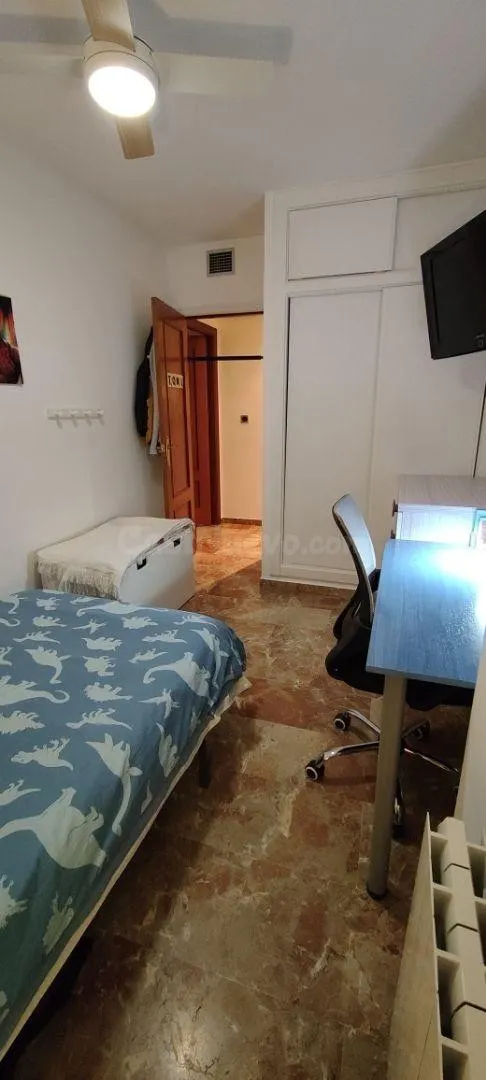 Se vende piso en Chiva, Valencia — 12