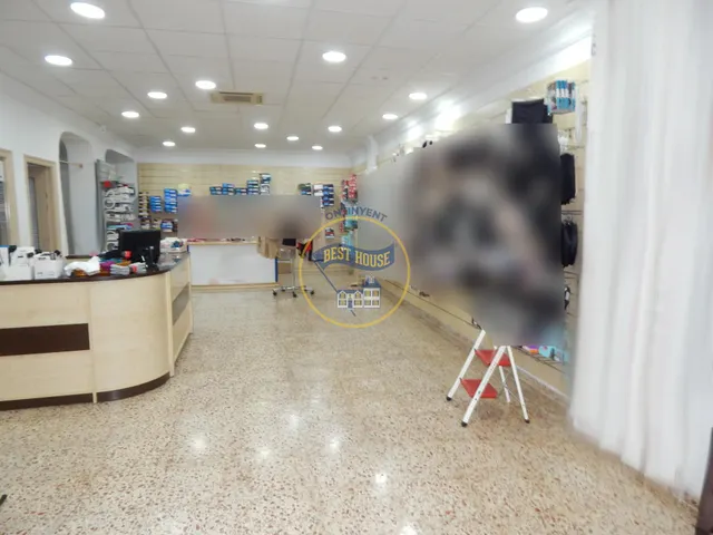 LOCAL COMERCIAL EN ONTINYENT, SAN JOSE.