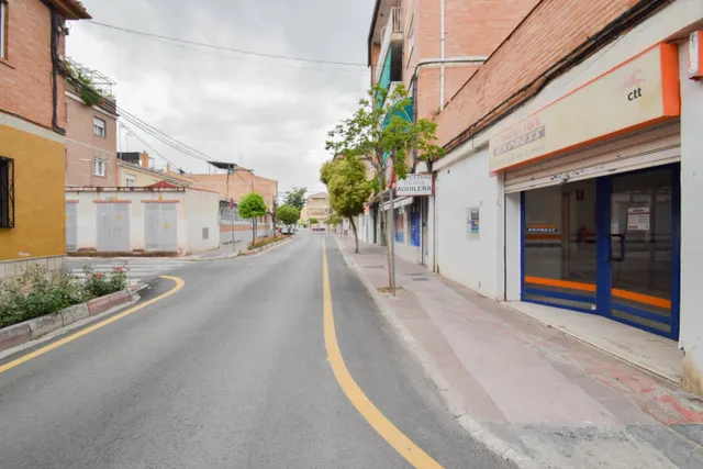 ¡¡Local en esquina en el centro de Armilla!! — 20