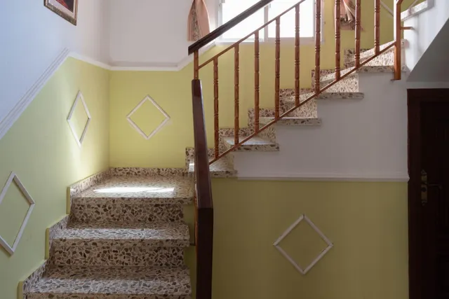 CASA CON GARAJE EN EL CENTRO DE LANJARÓN — 18