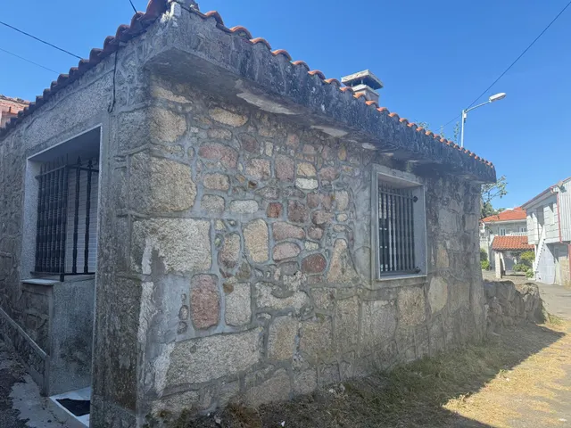 SE VENDE CASA EN GOLPELLAS, CALVOS DE RANDIN. - foto 4