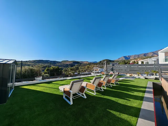 Chalet 4 habitaciones 316m² en venta - Costa Del Sol — 20
