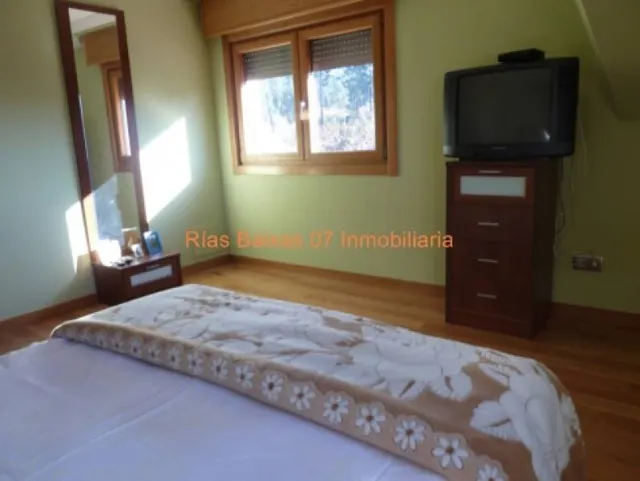 REF 2155 CHALET CANTERIA SIETE  DORMITORIOS-CHIMENEA BEMBRIVE — 20