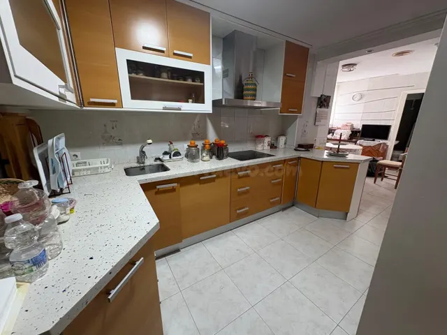 SE VENDE PISO DE TRES DORMITORIOS EN ALGECIRAS, ZONA CENTRO. - foto 5