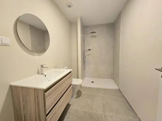 Obra nueva en Málaga · vivienda nº 3 · 2 dormitorios y 2 baños obra nueva en Málaga · vivienda nº 3 · 2 dormitorios y 2 baños — 7