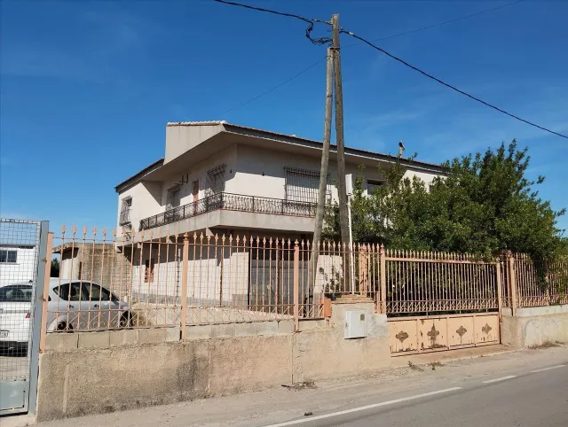 Casa Espaciosa en El Esparragal - Oportunidad de Reformar po - foto 2