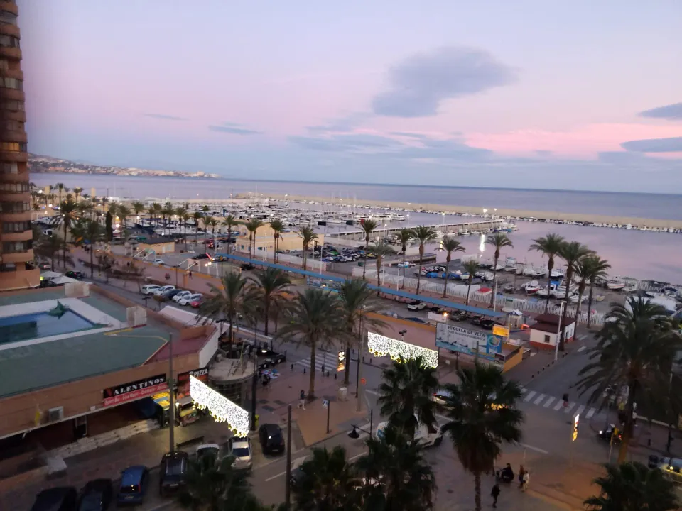Piso con Vistas al Mar en el Paseo Marítimo de Fuengirola