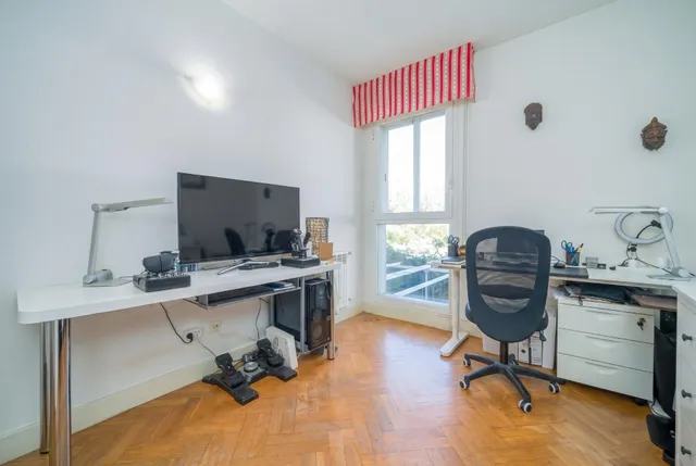Piso 3 habitaciones 127m² en venta - Casco Antiguo — 38
