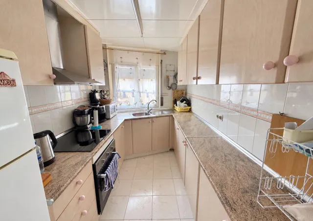 Edificio completo en venta en Mas Mates – 2 viviendas, 2 locales/garajes y 2 grandes terrazas privadas — 16