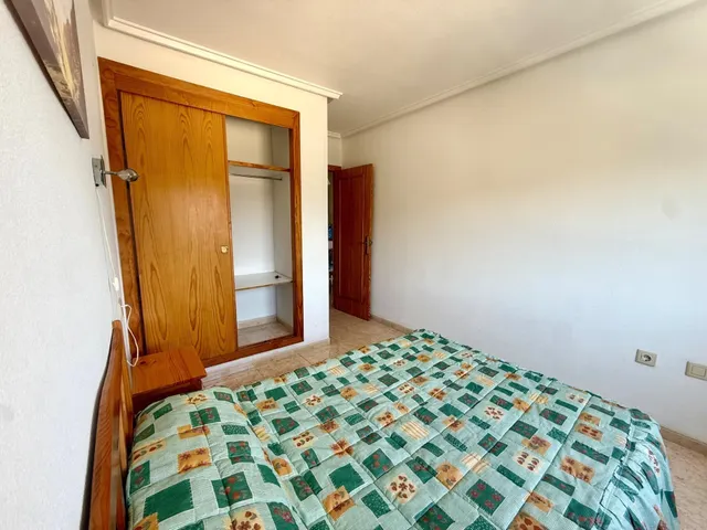 APARTAMENTO CON POSIBILIDAD DE OBTENER LICENCIA TURISTICA. 2 habitaciones + PISCINA — 22