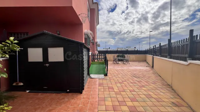Planta baja tipo bungaló en esquina con 103 m2 de jardín en  - foto 5
