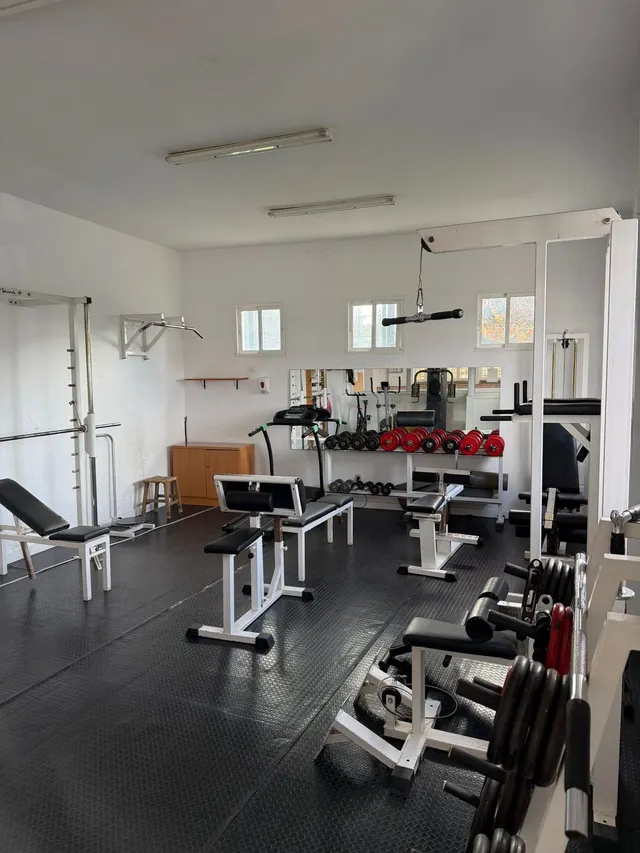 Negocio 461m² en venta - Centro — 17