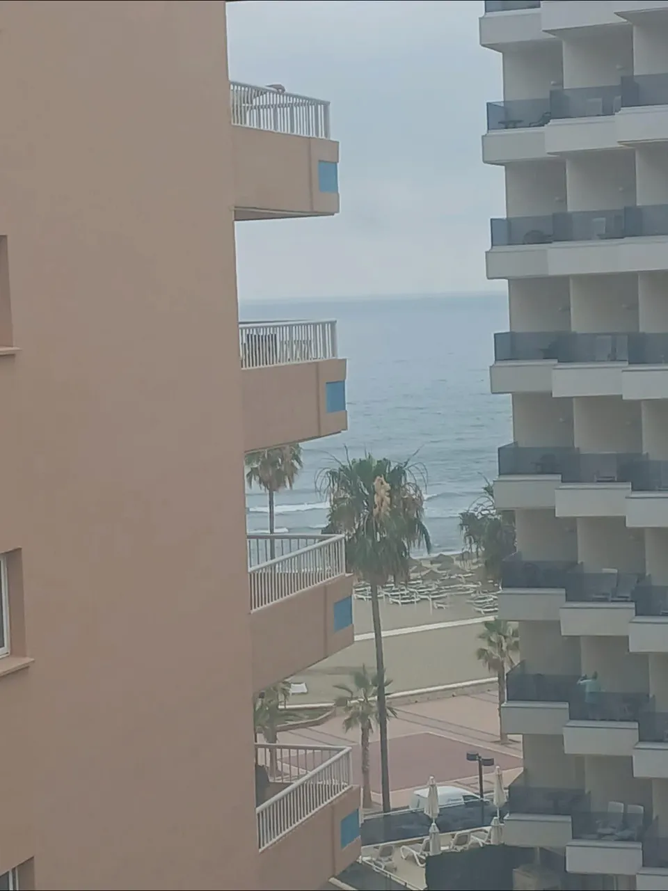 ESPECTACULAR PISO EN LOS BOLICHES A 2 MINUTOS DE LA PLAYA DE 200M2