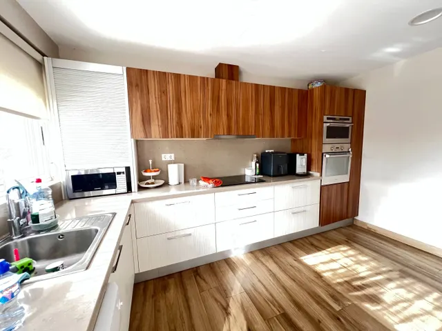 Chalet urbano en san vicente del raspeig – 1.500 m2 de parcela, piscina y zona de barbacoa — 18