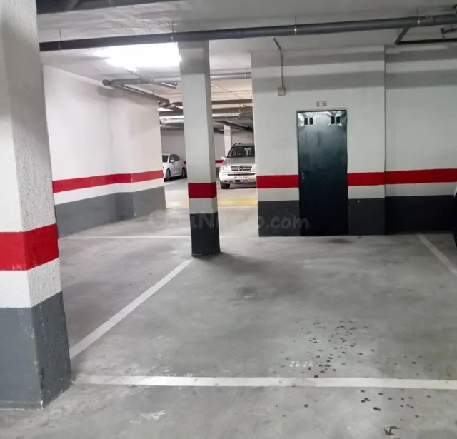 Alquiler de trastero con garaje en Benalmádena, cerca del ho