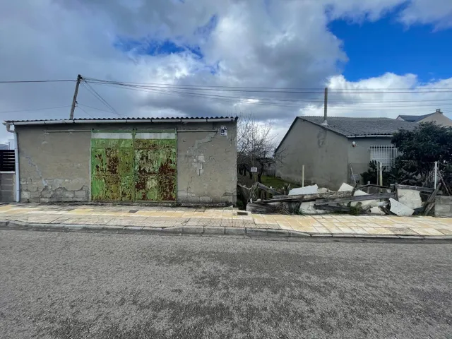 SE VENDE SOLAR EN CACABELOS — 4
