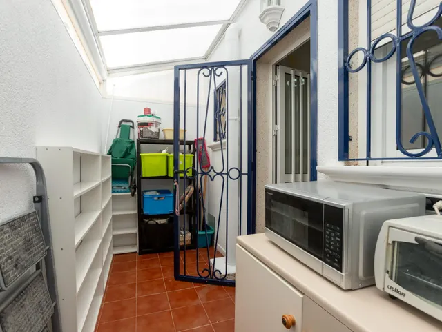 FANTASTICO ADOSASO CON PISCINA COMUNITARIA, MUY SOLEADO, BUENA OPORTUNIDAD DE INVERSION — 10