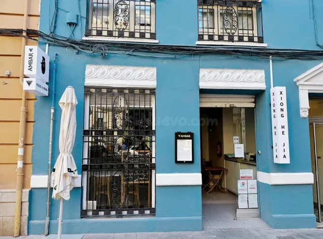 Traspaso de restaurante equipado con terraza en Ruzafa - foto 3