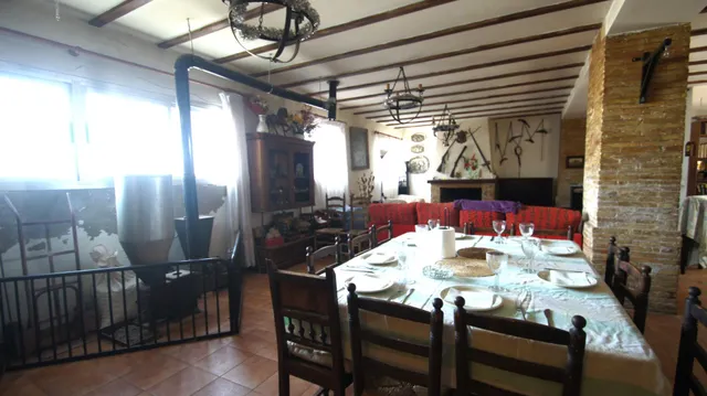 VENTA DE RESTAURANTE EN AUTOVIA ALICANTE-MADRID — 15