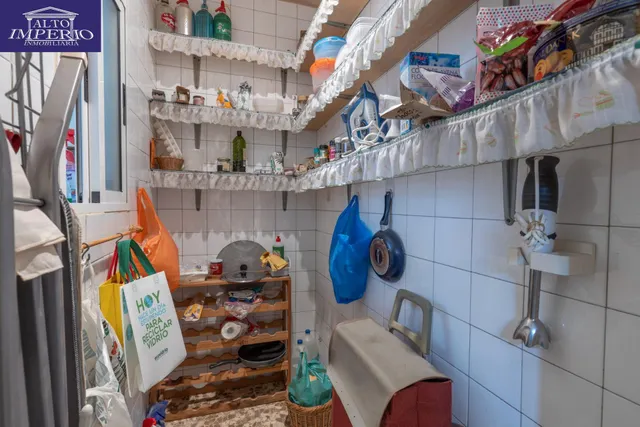 Amplia vivienda en pleno centro de Granada — 39
