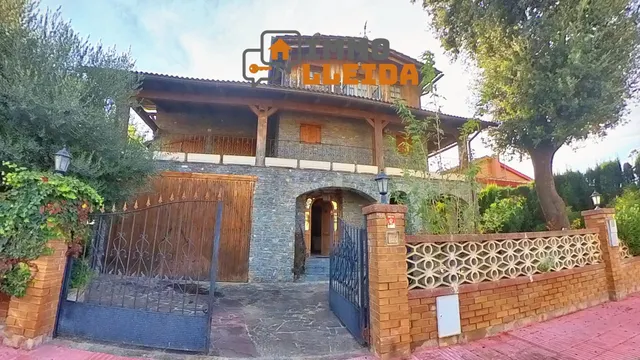 Majestuosa Villa en Alpicat — 4