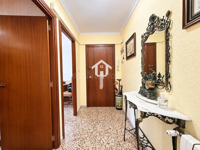 PISO EN VENTA EN ALICANTE. ZONA DE CAROLINAS ALTAS. 110m2, 3 - foto 2