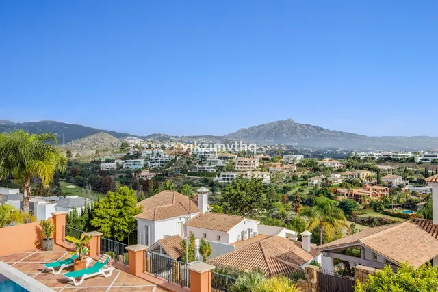 Chalet 5 habitaciones 761m² en venta - Costa del Sol — 31