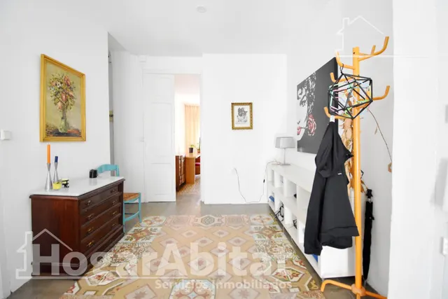 AMPLIA CASA CON TERRAZA Y BALCÓN, CERCA DE LA AV DEL GRAU Y  - foto 2