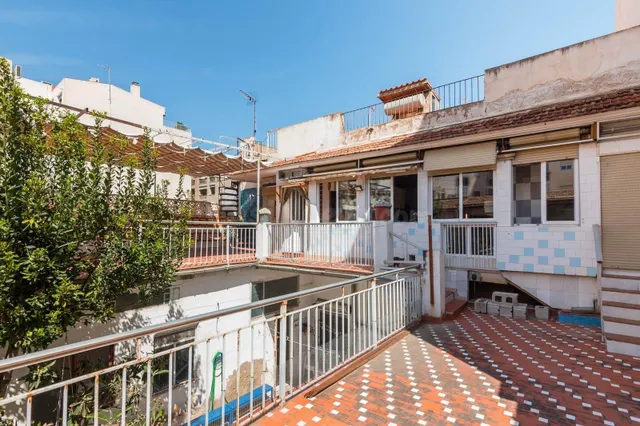 CASA EN LA ALBERCA — 2