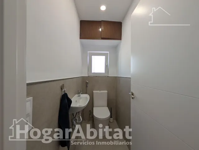 ¡REFORMADO! LUMINOSO Y EXTERIOR CON BALCÓN EN ALICANTE — 23