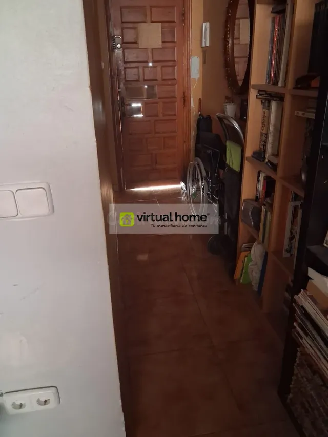 Venta de piso 3 habitaciones en Jaime I — 2