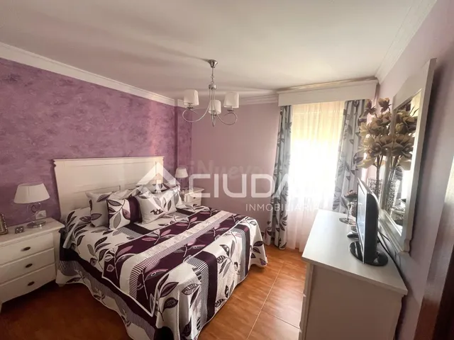 Piso en Barriada Andalucía — 12