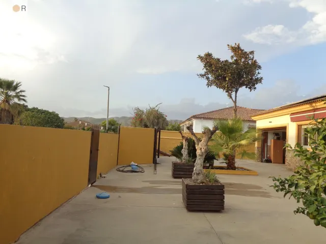¡Oportunidad Única! Chalet con Piscina en El Nuevo Higuerón, - foto 5