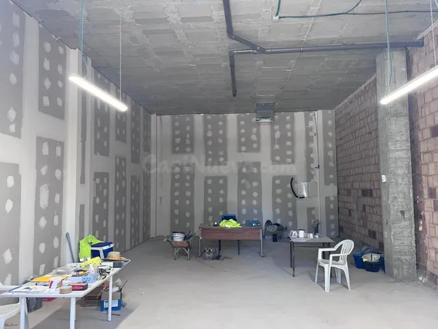 Amplio Local Comercial en Rosaleda - Juventud, Granada - foto 3