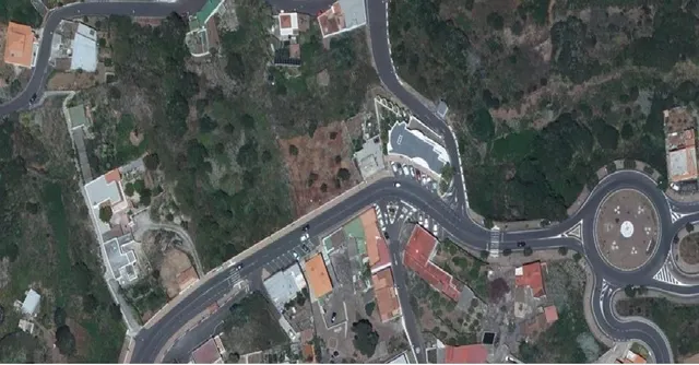 PARCELA URBANA EN EL TANQUE — 6