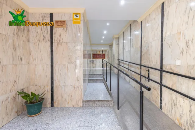 Piso de 3 dormitorios en calle Arabial — 10