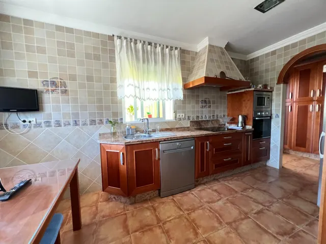 ESPECTACULAR CASA PAREADA EN BENALMADENA 325 M2 — 32