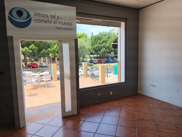 EN EXCLUSIVA LOCAL EN VENTA EN AVENIDA MOLIERE, MALAGA — 22