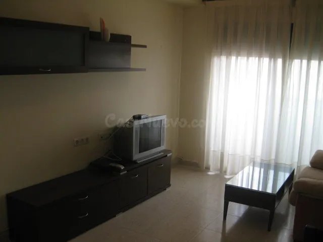 APARTAMENTO DE RECIENTE construcción - TOTALMENTE AMUEBLADO  - foto 4