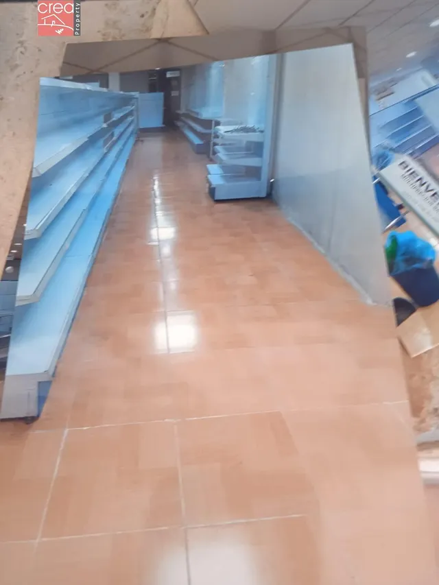 SE ALQUILA LOCAL COMERCIAL EN EL CENTRO DE SAN JAVIER — 8