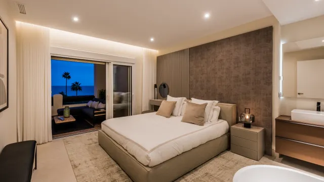APARTAMENTO TOTALMENTE REFORMADO CON VISTAS DESPEJADAS AL MAR EN VENTA EN BAHÍA DEL VELERÍN, ESTEPON — 7