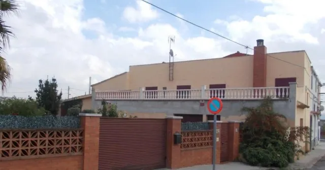 Viu la tranquil·litat: xalet independent a Masquefa — 15