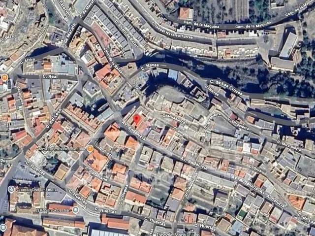 CASA ADOSADA EN FIÑANA - foto 4