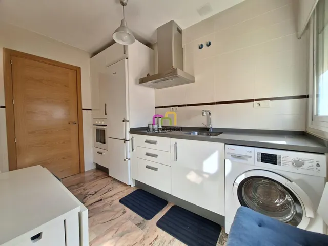 ACOGEDOR APARTAMENTO EN EL CORAZÓN DE BADAJOZ; ¡¡¡NO PIERDA  - foto 2