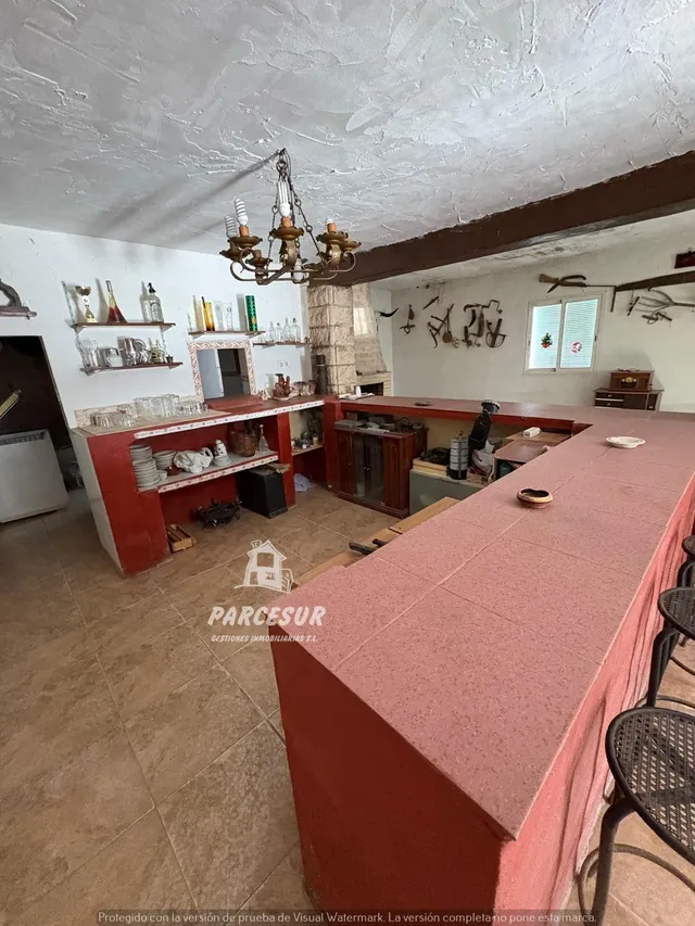 Finca de 1.250 m2 con 2 casas independientes y piscina — 47